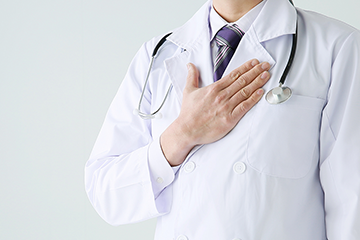 専門医が丁寧に診察